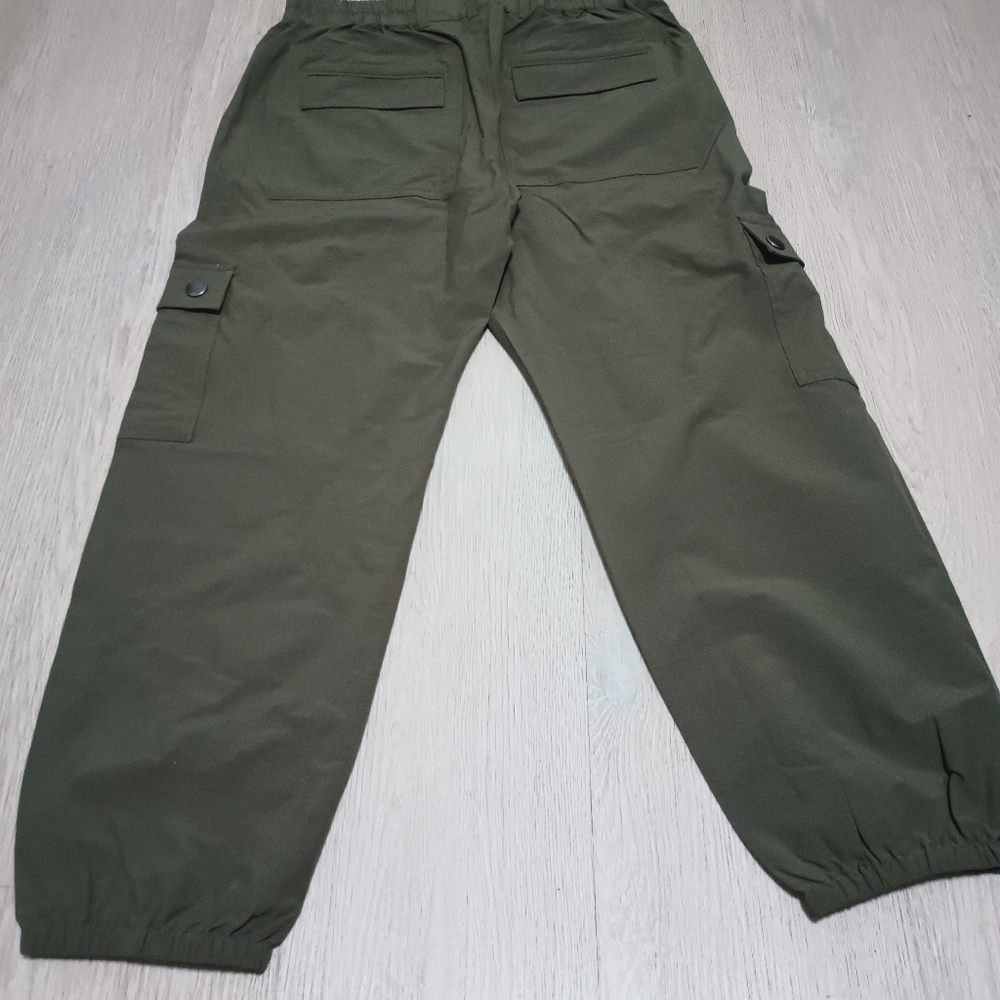 Cabi! New! Without Tag Olive Green Cargo Pants - Picture 4 of 13